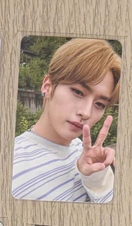 SKZ 會員禮 LeeKnow