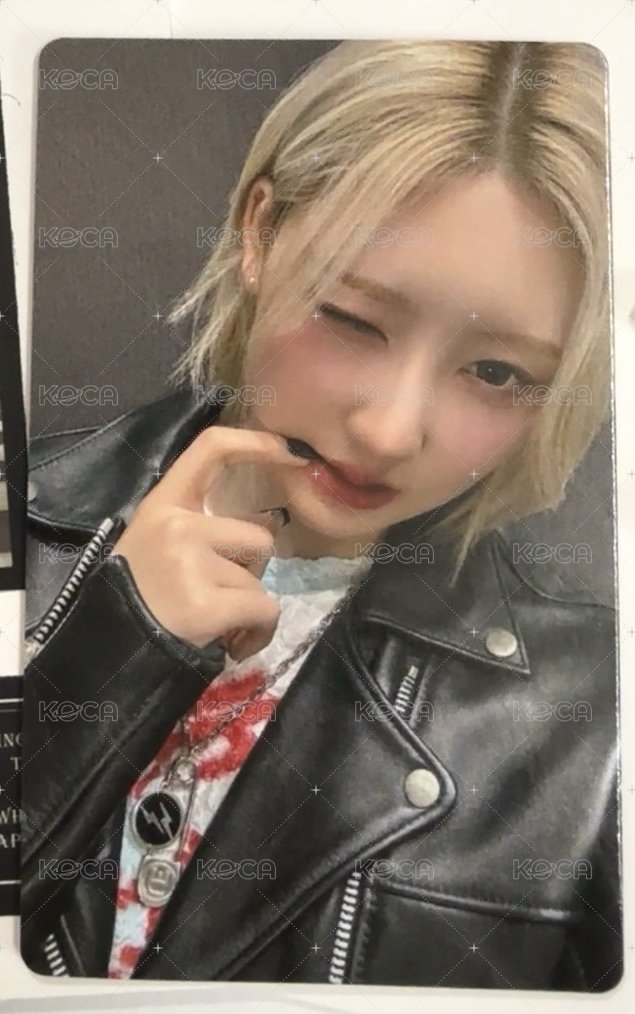 25’世巡 隨機卡 日本快閃隨機卡 藍 ver.A 正面