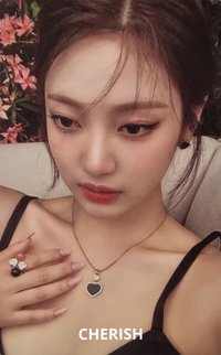 MY WORLD 周邊卡 快閃衣服寧 戛納寧