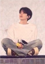 FOLLOW FELLOW 隨機卡  正面