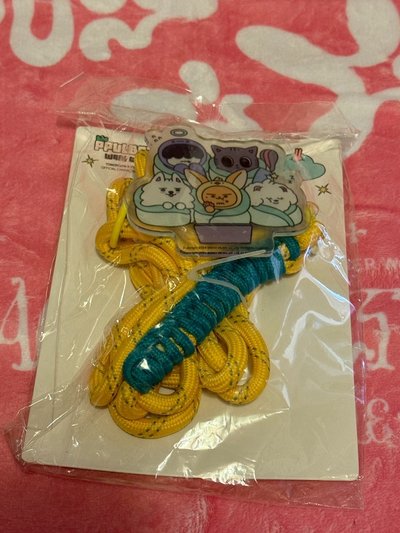 TOMORROW X TOGETHER PPULBATU WARI WARI中國快閃手機掛繩