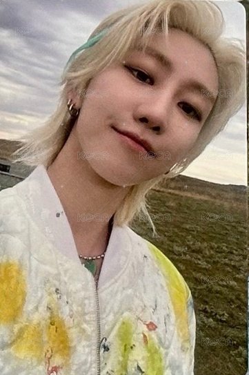 MINI11 yzy YZY B 簽售卡 金髮八 正面