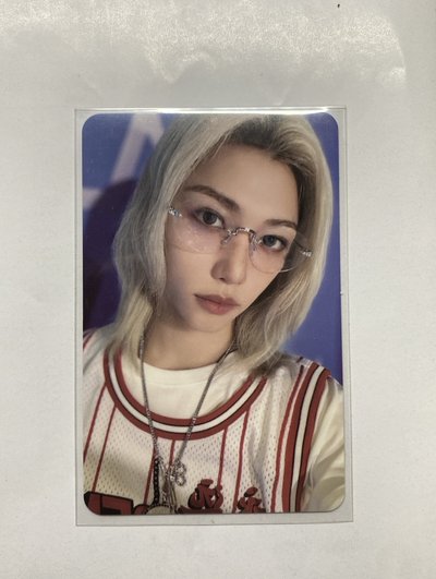 2025年曆 JYP特典➕小卡菲