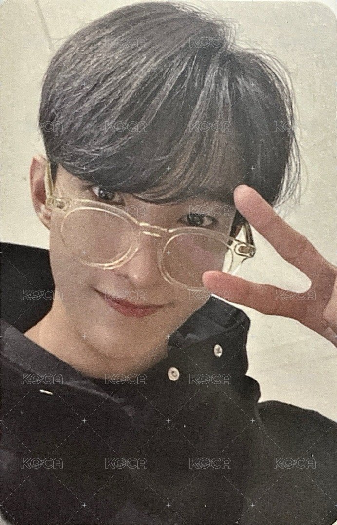 正四後續 yzy B 簽售卡  正面