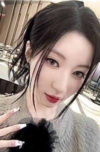 FOREVER yzy 幸運卡 