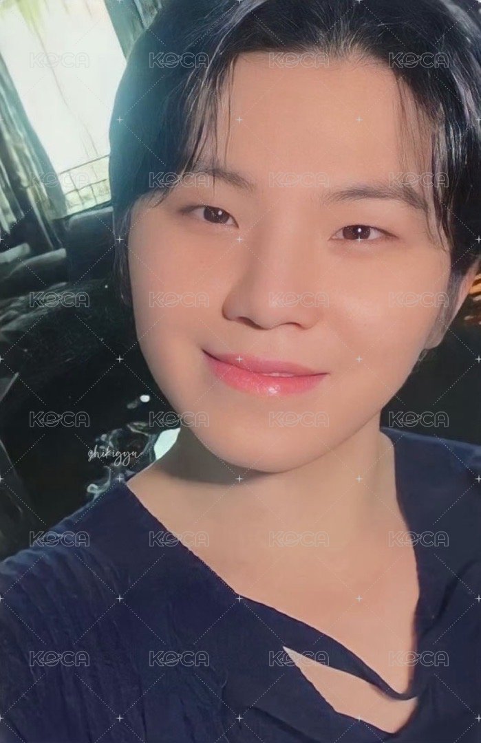 MINI10 專輯卡 ｜KIT ver. 正面