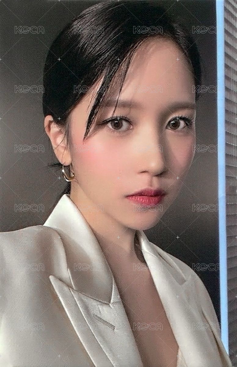 READY TO BE 專輯卡  正面