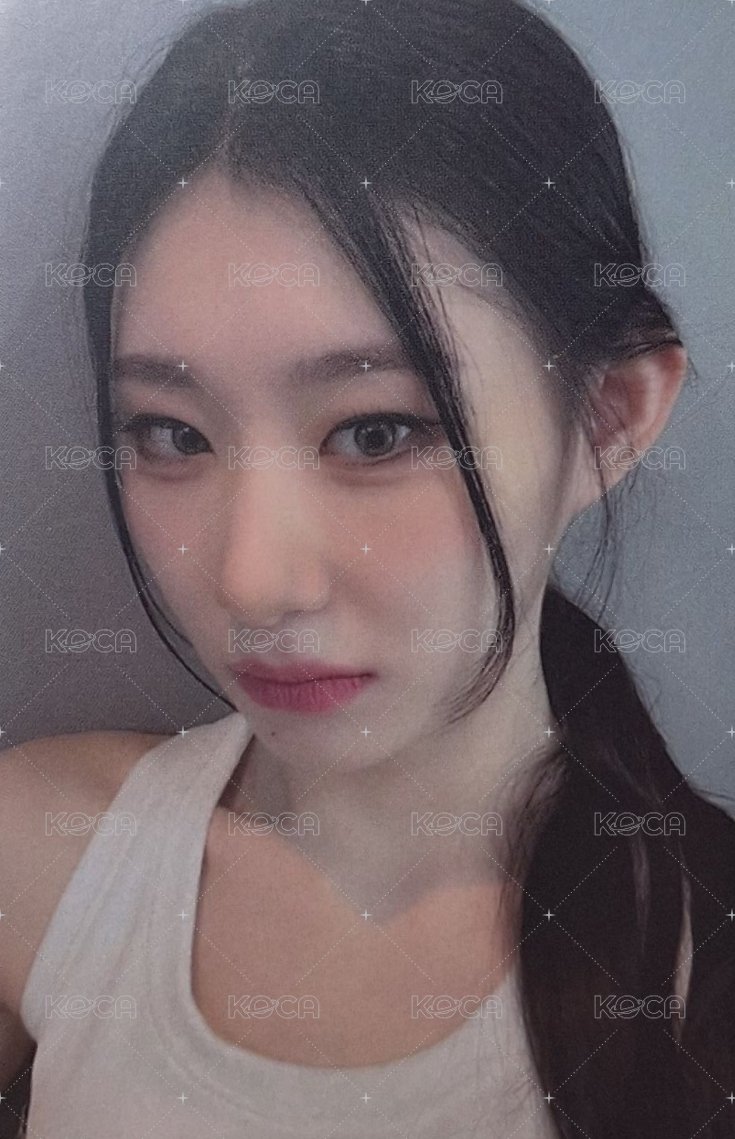 CHESHIRE yzy 簽售卡  正面