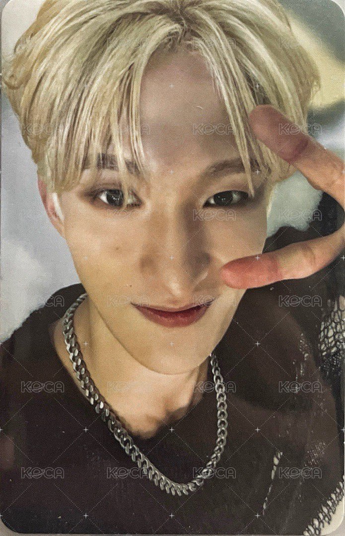 MINI12 專輯卡 ｜FEEL NEW ver. 正面