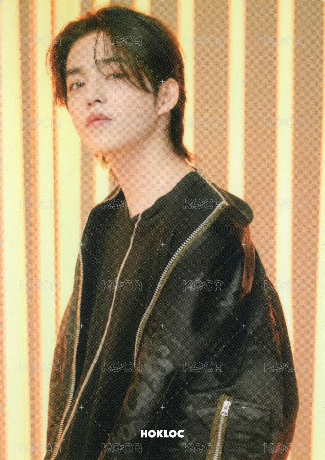 FOLLOW 隨機卡 ｜日巡卡包 正面