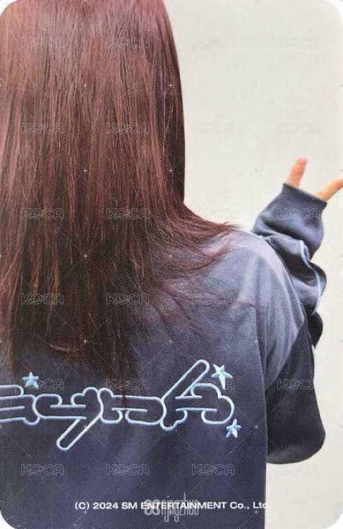 二巡 周邊卡 首爾場週夾克寧 背面