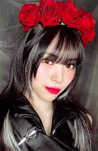 BORN TO BE 專輯卡 普版