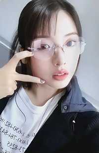 BREAK el 線下 4.0 簽售卡 職員