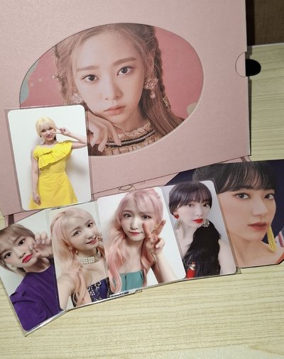 IZ*ONE｜BLOOM*IZ 粉版