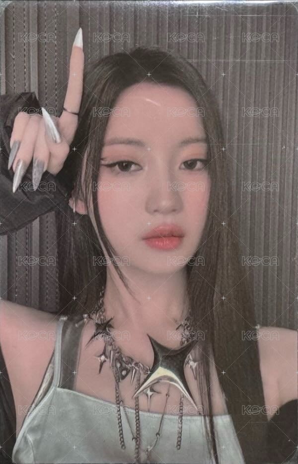 BABYMONS7ER yg 線下 幸運卡  正面