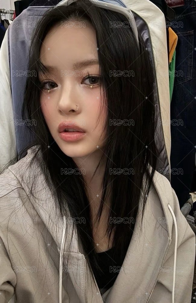 How Sweet 專輯卡 WVS C ver. 正面