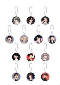 FOLLOW AGAIN 鑰匙圈吊飾 