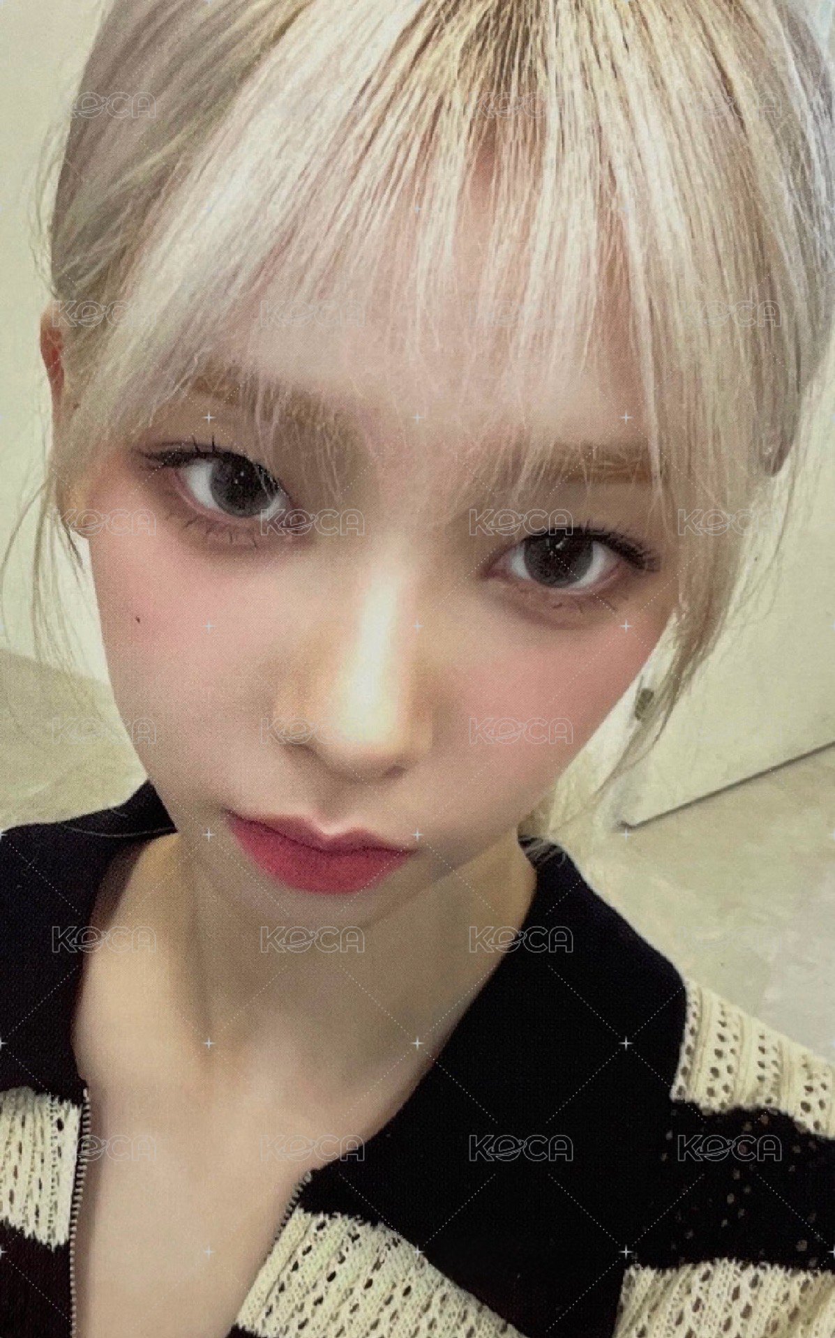 MY WORLD 隨機卡 粉版 柚A 正面