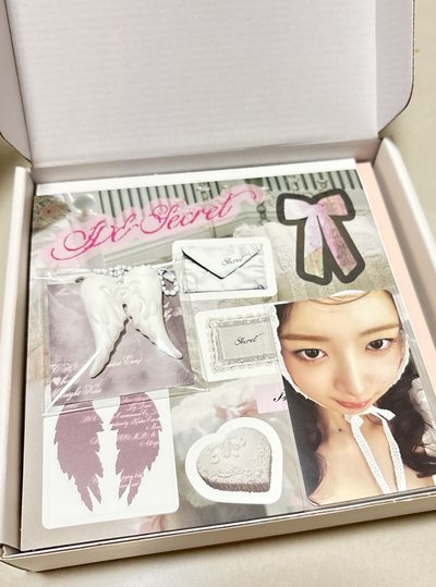 IVE Secret Rei卡 全專 LOVED IVE ver. The 4th EP 特別版