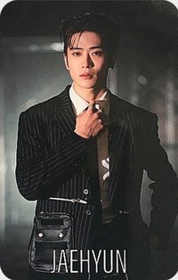 LOVEHOLIC 專輯卡 B1 ver