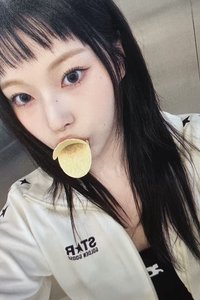 STICK OUT sw 線下 1.0 簽售卡 薯片圭