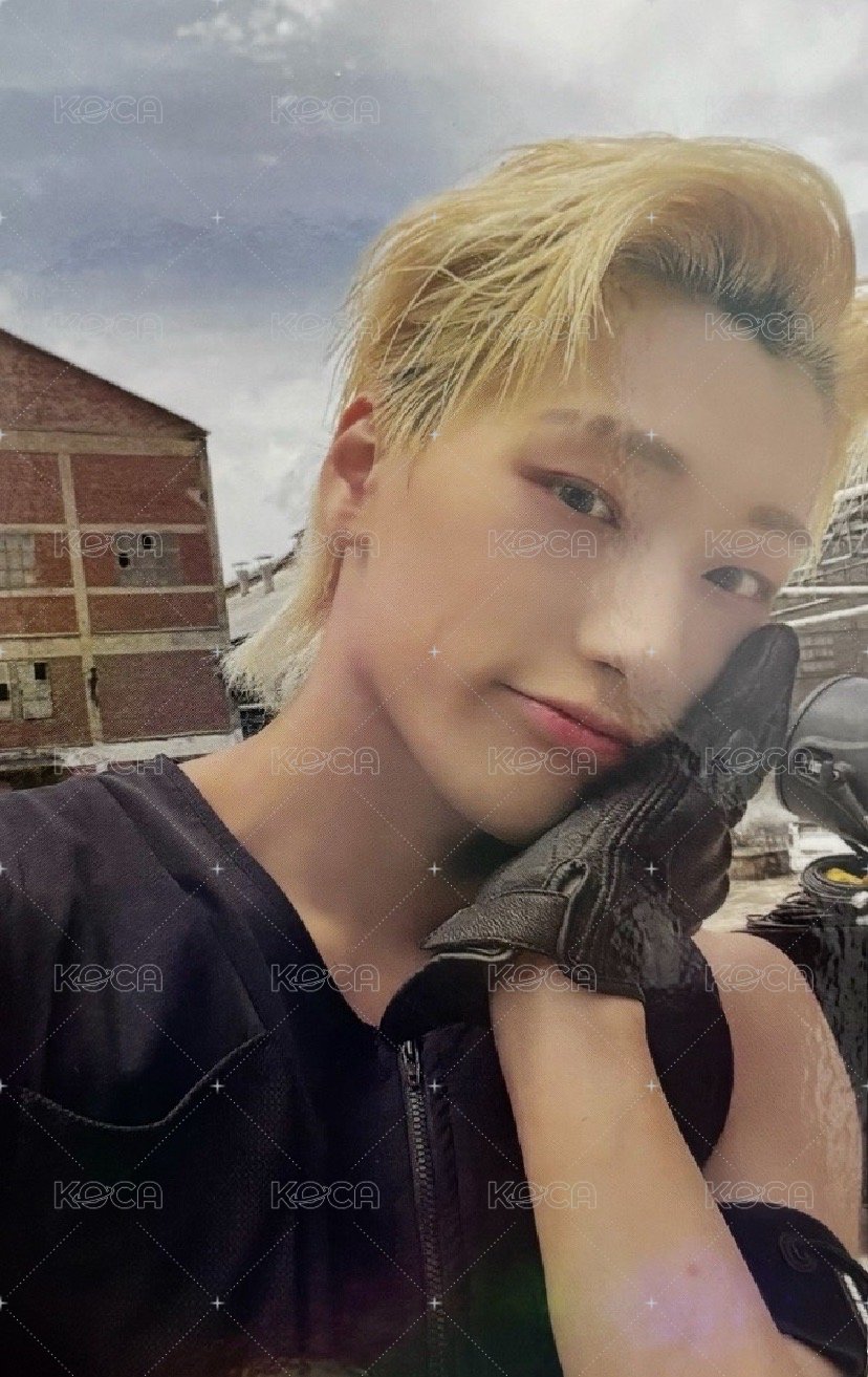 MOVEMENT br 1.0 簽售卡  正面