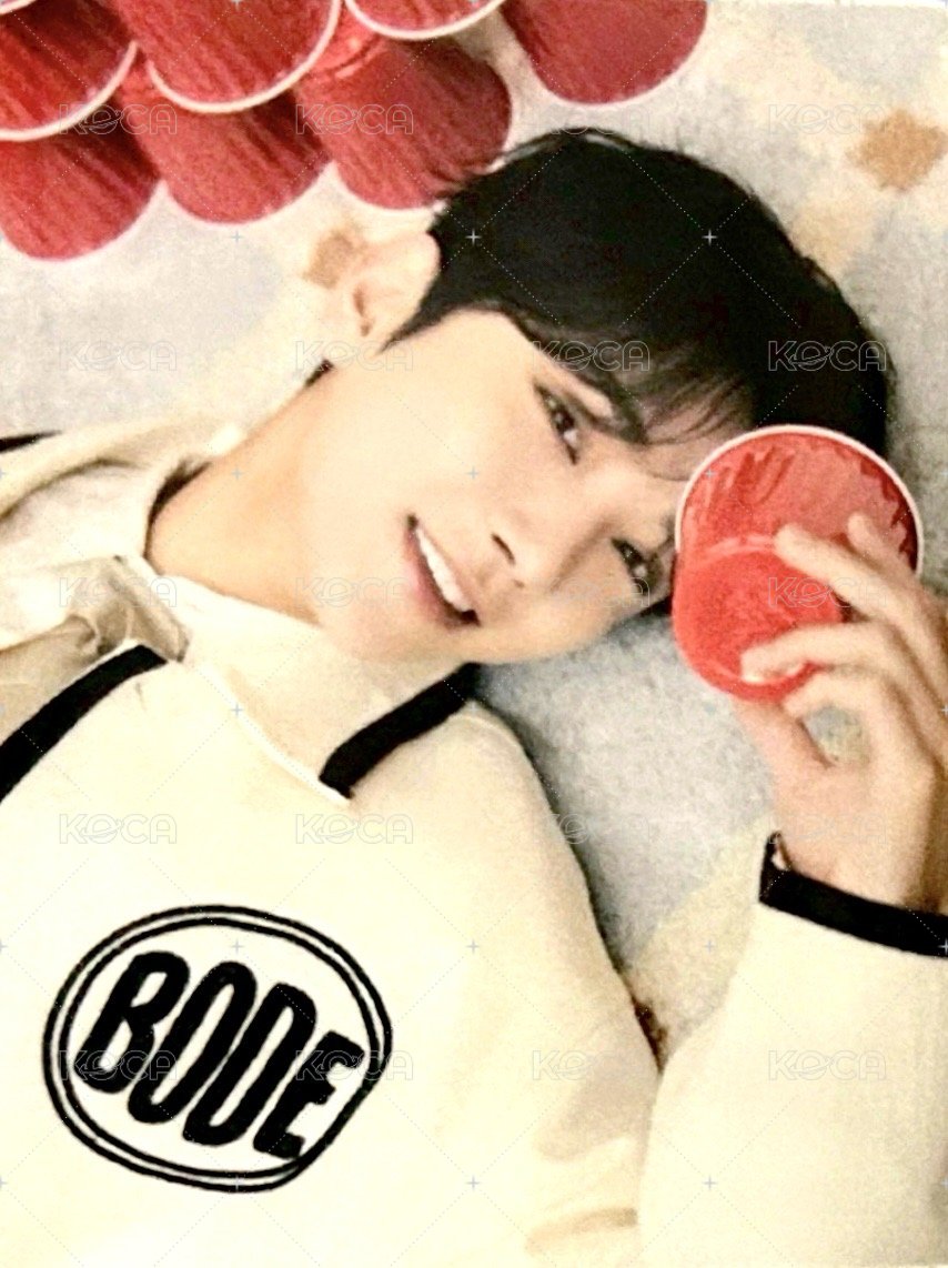 25‘FM｜HOLIDAY 隨機卡 卡包卡 正面