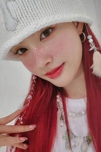 WE NEED LOVE 專輯卡 love ver.