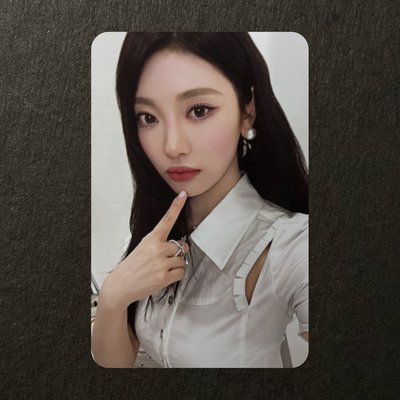 年曆固配卡寧 三張一組