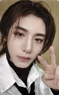 HOW? wvs 1.0 簽售卡 5