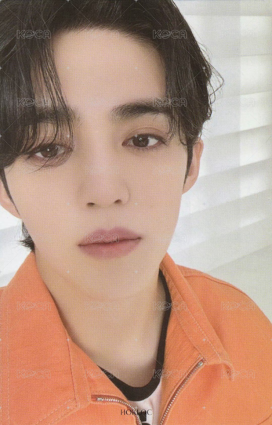 FOLLOW 隨機卡 ｜卡包 正面