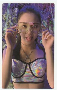 Feel Special 專輯卡 