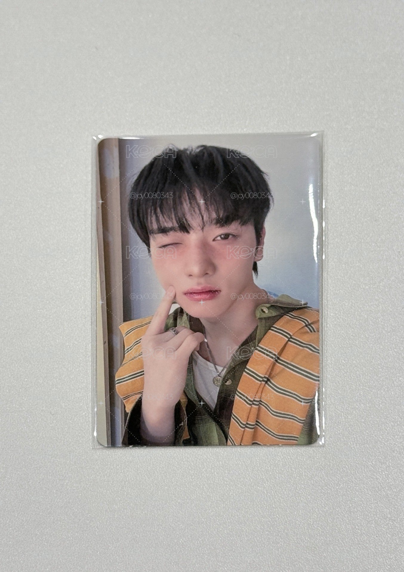 Yujun 雜誌卡