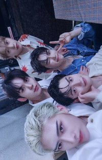 DICON 周邊卡 ZB1 D社 雜誌卡