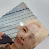 左3大損不單出 賣場任5張漢卡可購買