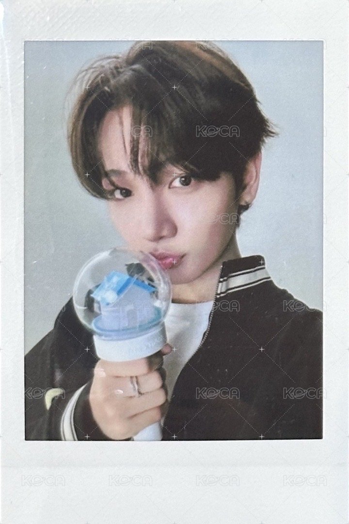 Knock On 巡迴 隨機卡 日巡 拍立得 正面