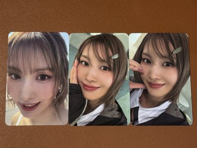 TWICE MOMO🍑 正規四 專輯卡 ver