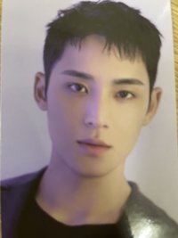 FOLLOW AGAIN 隨機卡 ｜韓通卡包