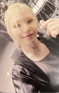 精選專 yzy 夏日 幸運卡 