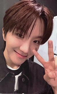 No Genre yzy 線下1.0 抽選卡 