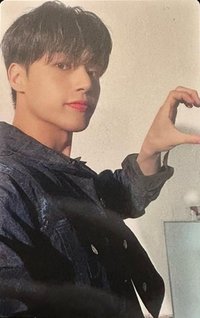 Not Okay 專輯卡 初回盤A