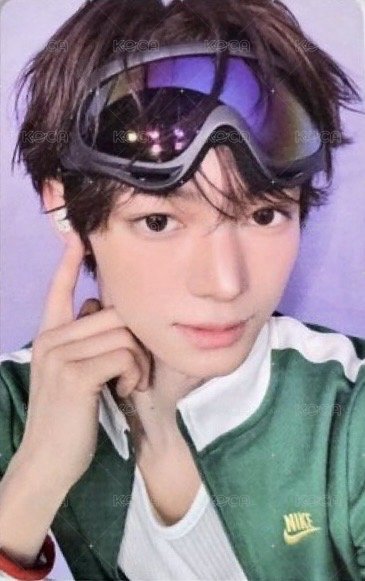 Play Hard wvs PB 特典卡 A版 正面