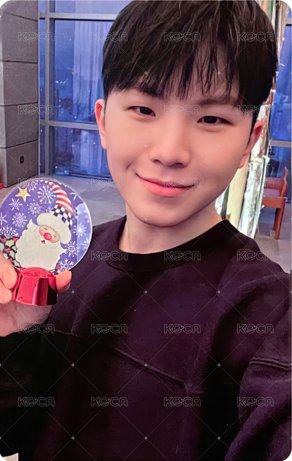 MINI9 yzy F 簽售卡 聖誕中文卡背 正面