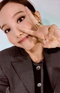 Eyes Wide Open 專輯卡 