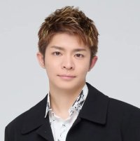 岸優太