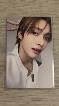 wonbin自拍 偷露兔牙✌🏻🐰