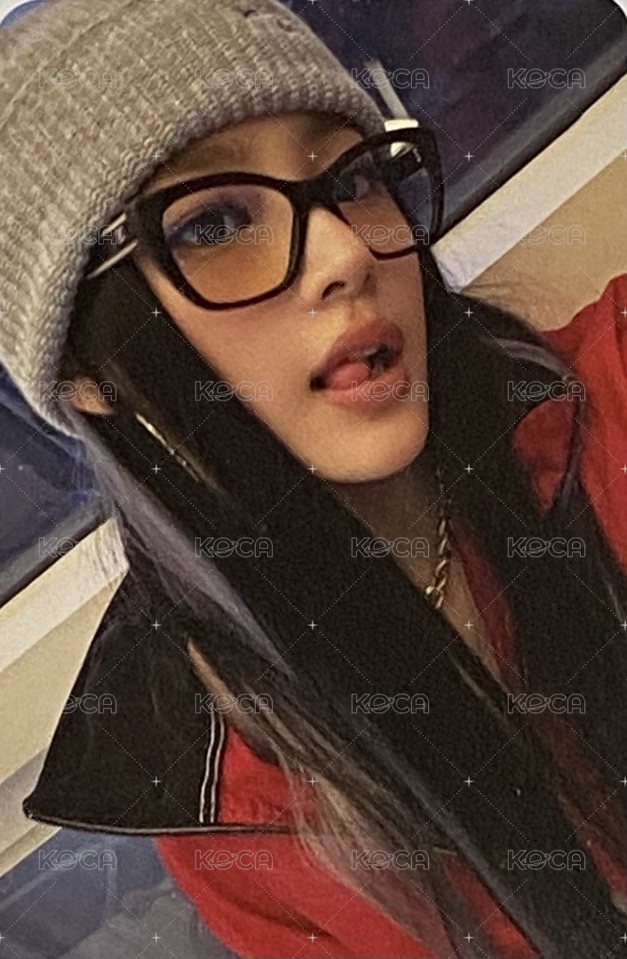 How Sweet 專輯卡 WVS A ver. 正面