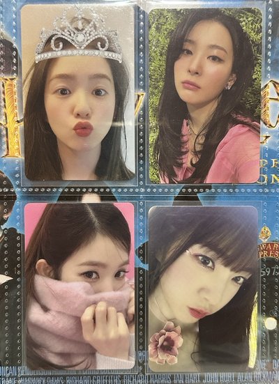 Red Velvet 歷代專輯小卡聖誕卡