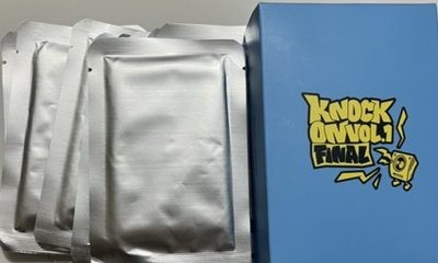 Knock On巡迴演唱會隨機卡包