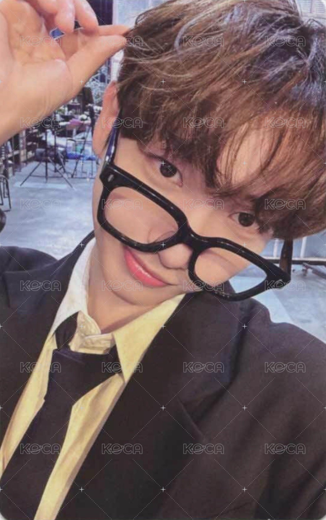 19.99 wvs 預售 特典卡 西裝眼鏡 3 正面